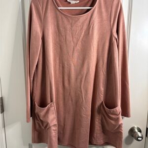 Loveriche Top Womens Small Pink Peach Round Neck Solid Pockets Casual Medium